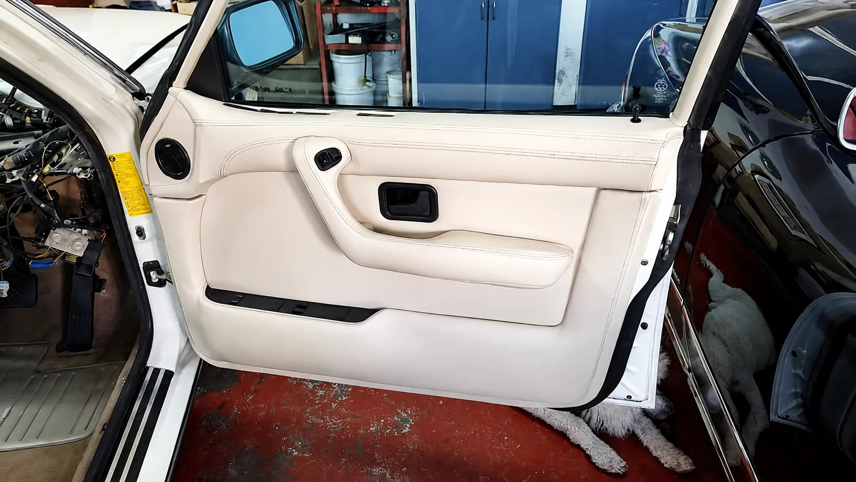 BMW M745i Car Door